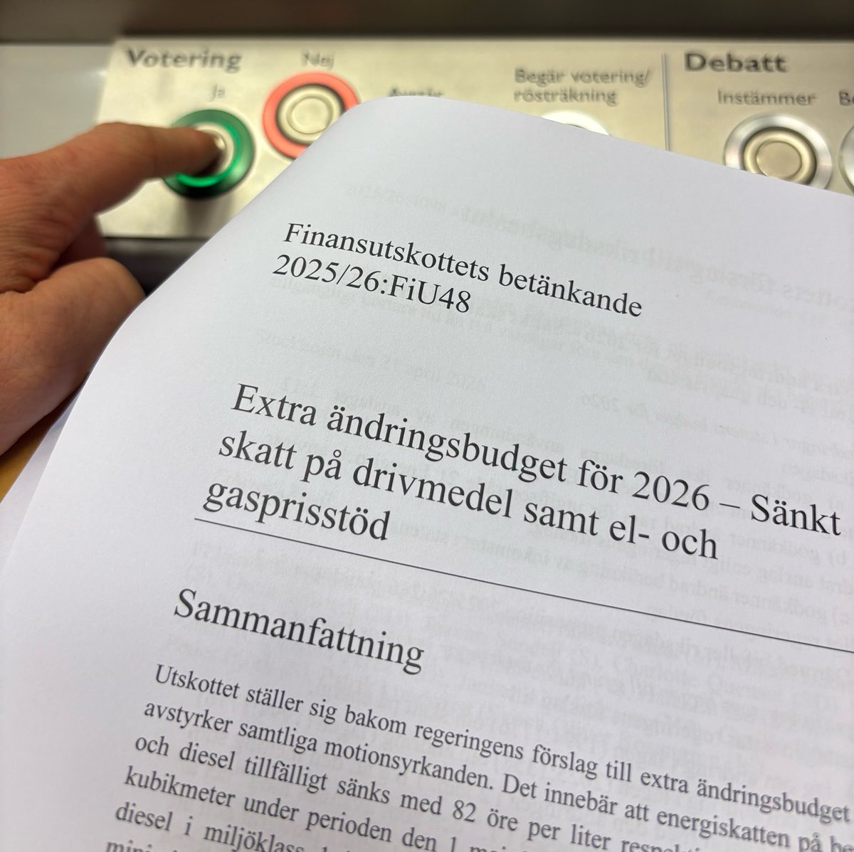 Henrik Vinge tweet media