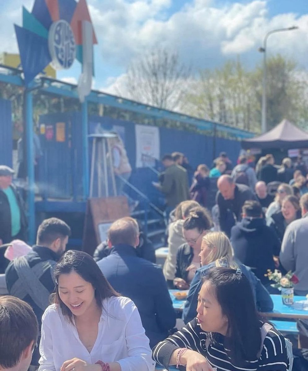 BLUE COLLAR 🌮🍔🍹 tweet media