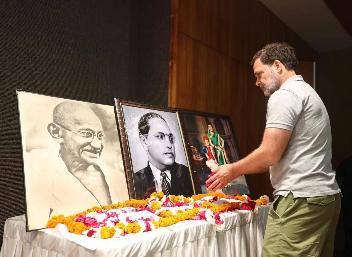 लोकसभा नेता प्रतिपक्ष <a href="/RahulGandhi/">Rahul Gandhi</a>  जी ने आज नेशनल OBC Congress Advisory Council की महत्वपूर्ण बैठक ली एवं आने वाले समय में रणनीति पर विस्तार से चर्चा की।

📍  इंदिरा भवन, दिल्ली

<a href="/RahulGandhi/">Rahul Gandhi</a> <a href="/priyankagandhi/">Priyanka Gandhi Vadra</a> <a href="/digvijaya_28/">Digvijaya Singh</a> <a href="/OfficeOfKNath/">Kamal Nath</a> <a href="/rssurjewala/">Randeep Singh Surjewala</a> <a href="/jitupatwari/">Jitendra (Jitu) Patwari</a> <a href="/JVSinghINC/">Jaivardhan Singh</a>