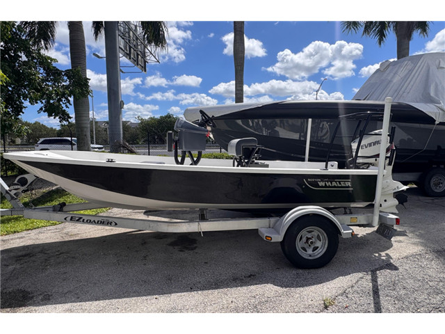 USBoatSales's tweet photo. Ad: For Sale - 1980 Boston Whaler 170 Montauk – Fully Renewed https://t.co/pzvc4qEwFX More-->https://t.co/X2T1c1oYIl https://t.co/DQMA3dRwdH