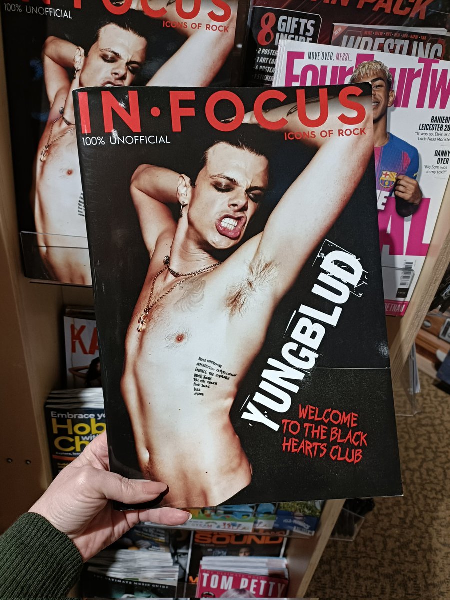 HemelWstones's tweet image. New magazines in this week &amp;amp; this #Yungblud fellas a bit popular as lots of people picking it up 
#waterstones #magazines