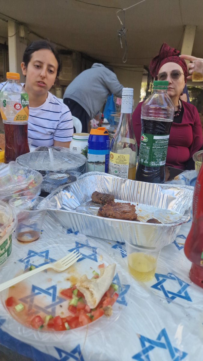 Iris Boker tweet media