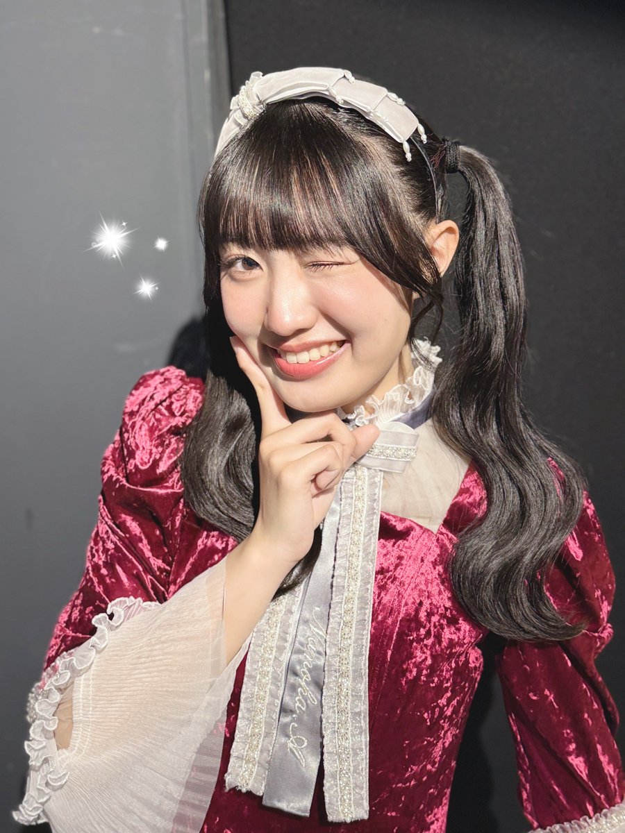 みにとまと tweet media