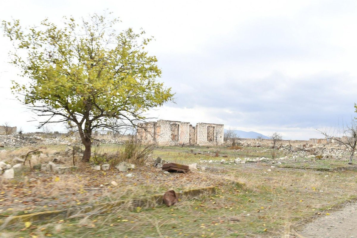 SaidQuliyef's tweet photo. #ArmenianVandalism https://t.co/otU7qvpK37