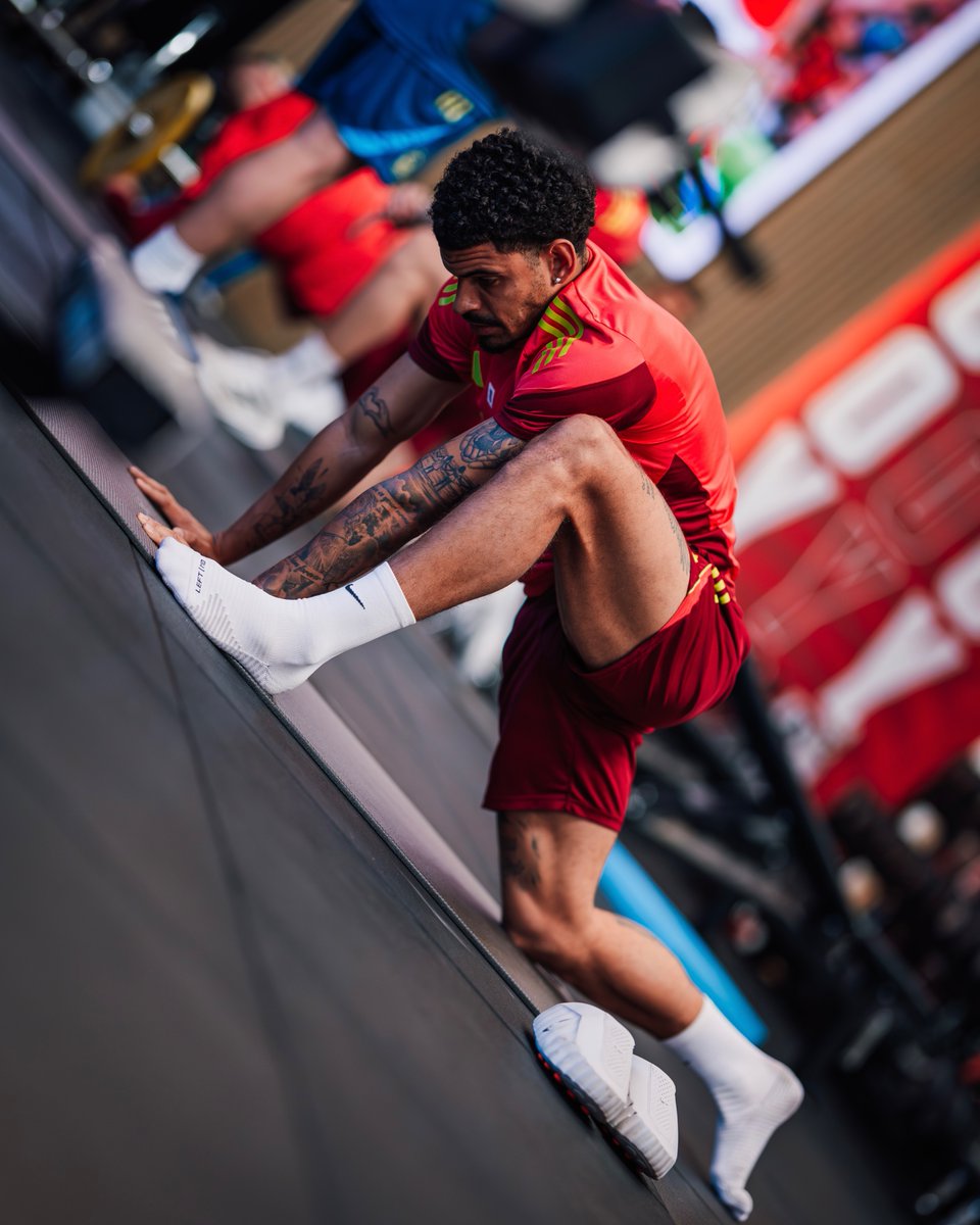 Nottingham Forest tweet media