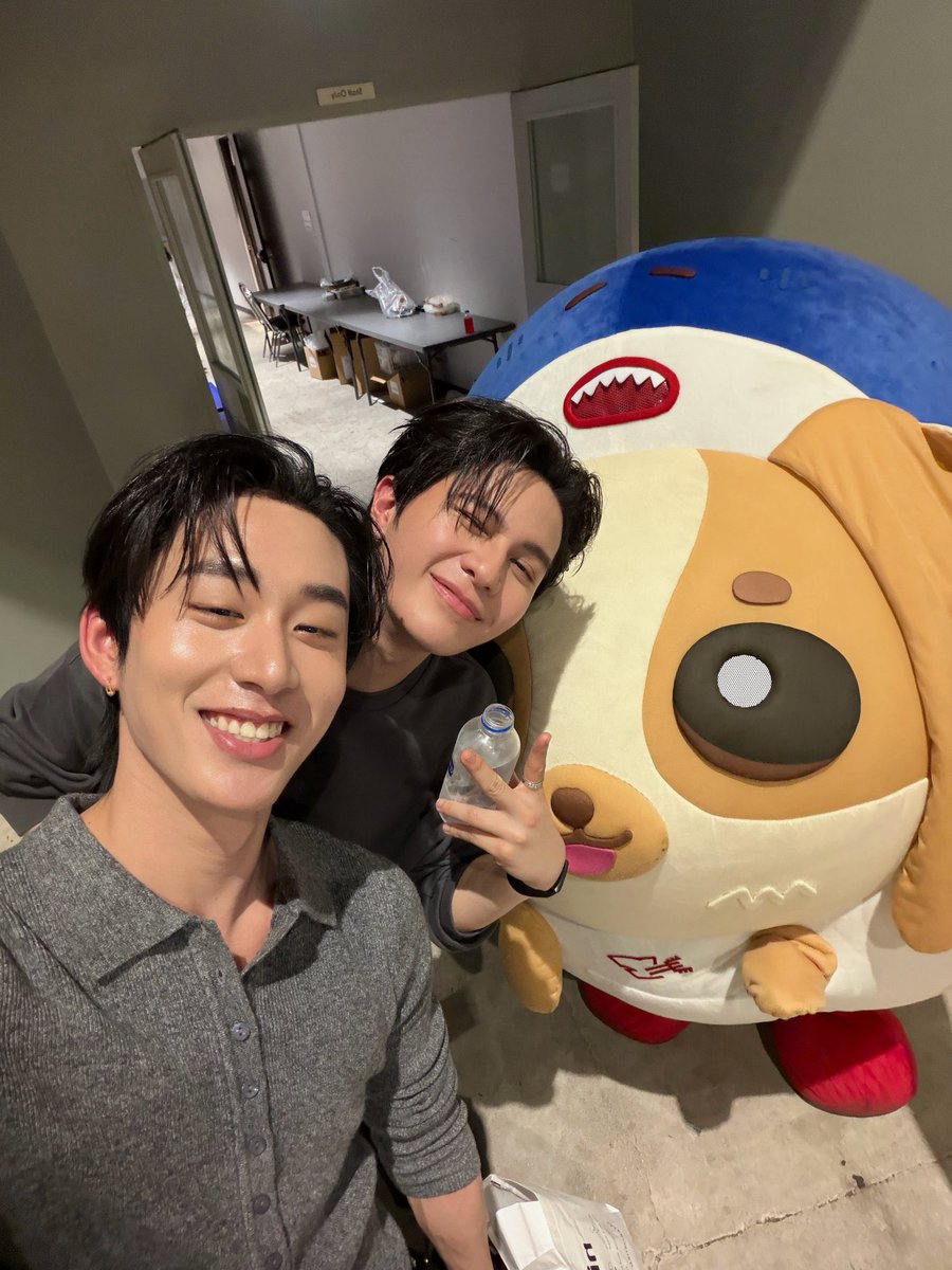 oolive_tree's tweet image. I really miss the three of us as a family
#WESLEY