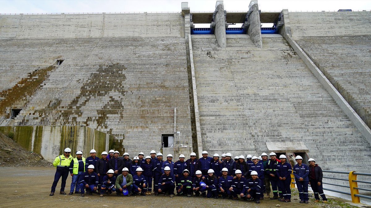 ENDE Corporación tweet media