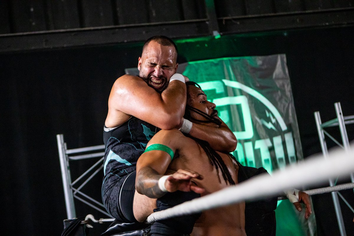 EPWDojo's tweet photo. ¡Dos de los mejores exponentes de PR CHOCAN ! 🤯
Niche y parte de de los Intocables de Puerto Rico, Bradley Cardona se medirán en 𝙁𝙄𝙂𝙃𝙏 𝙉𝙄𝙂𝙃𝙏 #2

🗓️ ESTE DOMINGO
📍ESPIRITU FITNESS CENTER
⌚️5:30 PM
🎟️ INBOX | (939) 372-8490

Menores de 12 años entran GRATIS https://t.co/mhCgKBLVtY