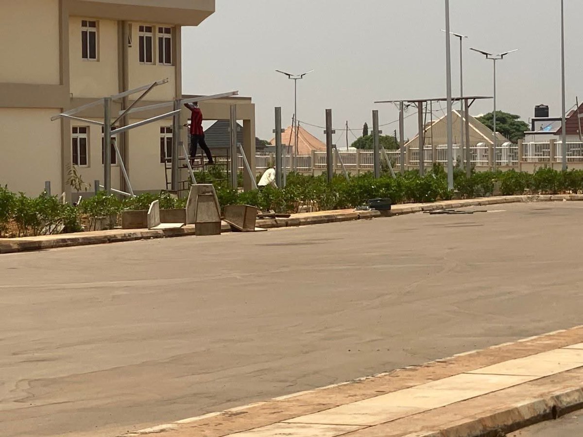 Duke Of Nigeria. tweet media