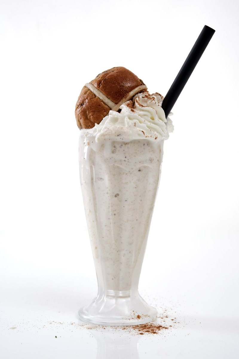 GibsonsBurgers's tweet photo. Hot cross buns… reimagined 🥤✨
Now officially part of the menu, our Hot Cross Bun Shake is here to stay 🤤
Spiced, creamy, and just the right amount of indulgent.
Pull through and taste the hype at Gibson’s !
#newmenu #gibsonscapetown #milkshakelovers #capetowneats https://t.co/ViL9ufVpf1