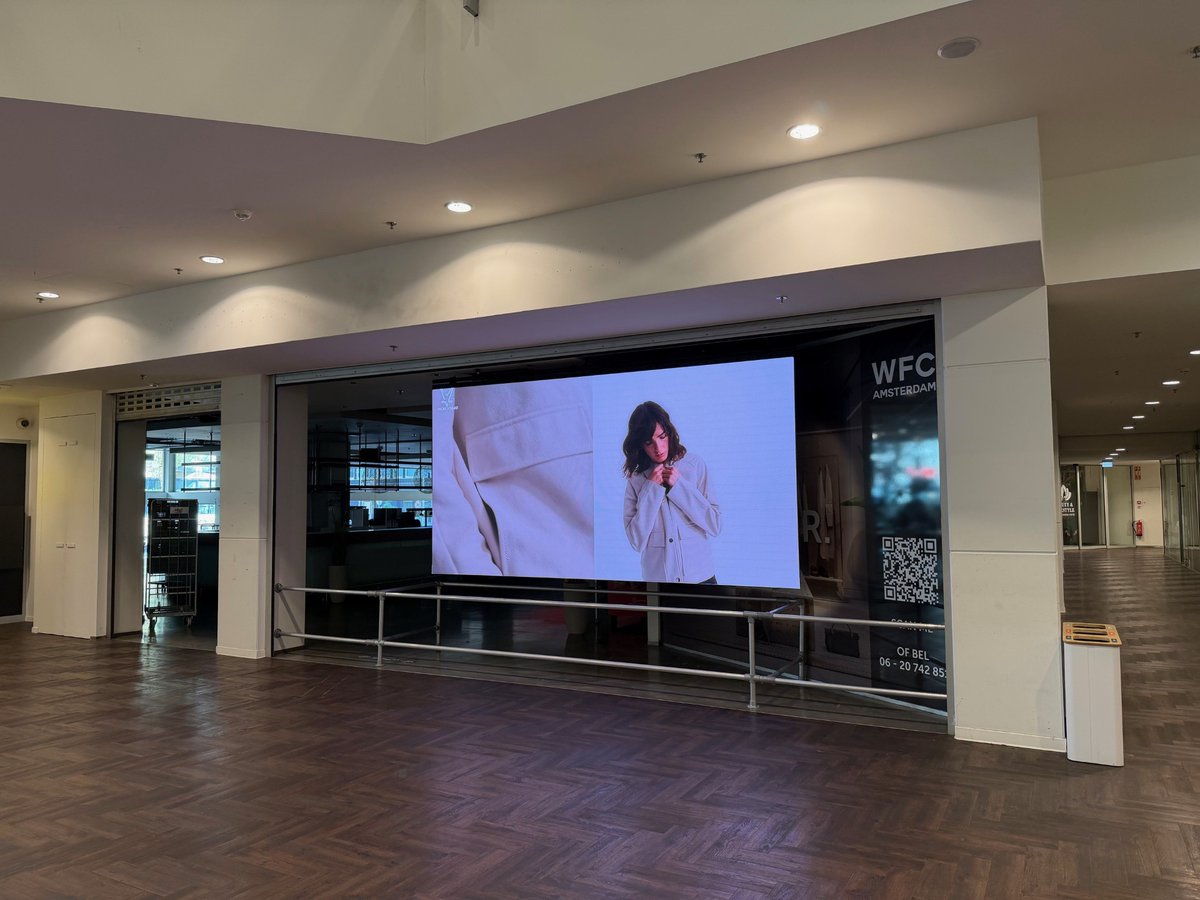 LeyardEurope's tweet image. Proud to team up with Bourgonje on a new LED showcase at @wfcamsterdam.
4×2 m Leyard NEV 1.9 mm LED wall delivering vibrant visuals 💪
#LeyardEurope #Bourgonje #LEDwall #LEDDisplay #ProAV #WorldFashionCentre #Amsterdam