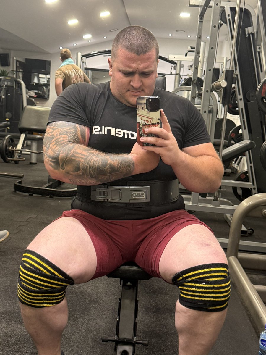 Немања tweet media