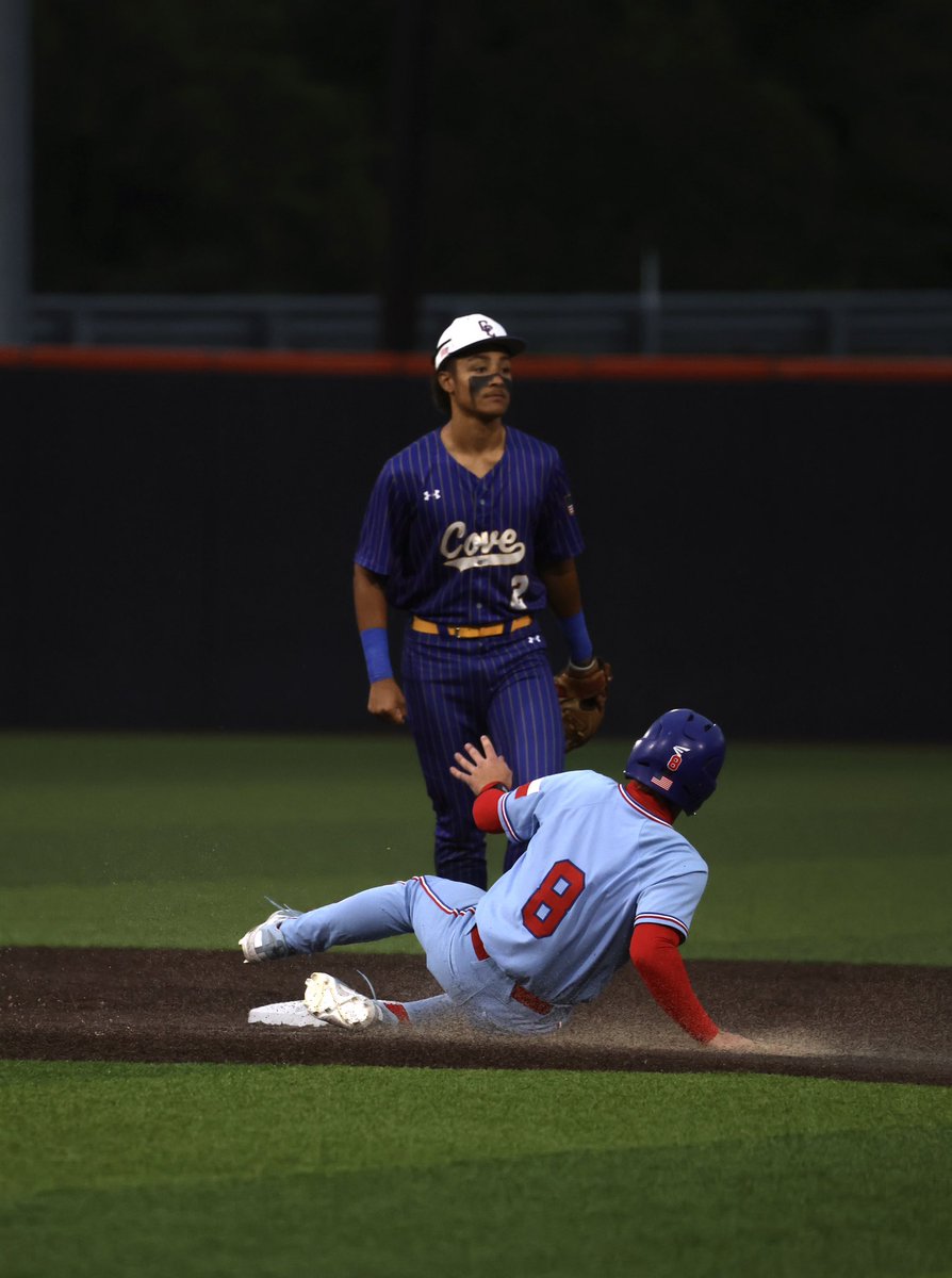 MidwayPanthers's tweet image. Business = handled. 

District Champs! ⚾️🏆

#MidwayAthletics #PantherPride