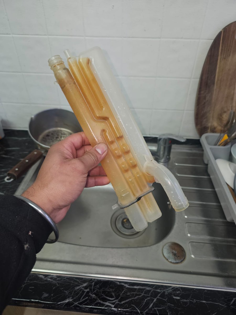 narindragas's tweet image. Combi boiler serviced &amp;amp; air vent valve replaced 🔧

Ensuring better efficiency, safety &amp;amp; performance for your heating system.

Regular servicing = fewer breakdowns ✔️
Book yours today!

+44 7415762621

narindragasservices.co.uk

#BoilerService #Heating #Plumbing #HomeMaintenance