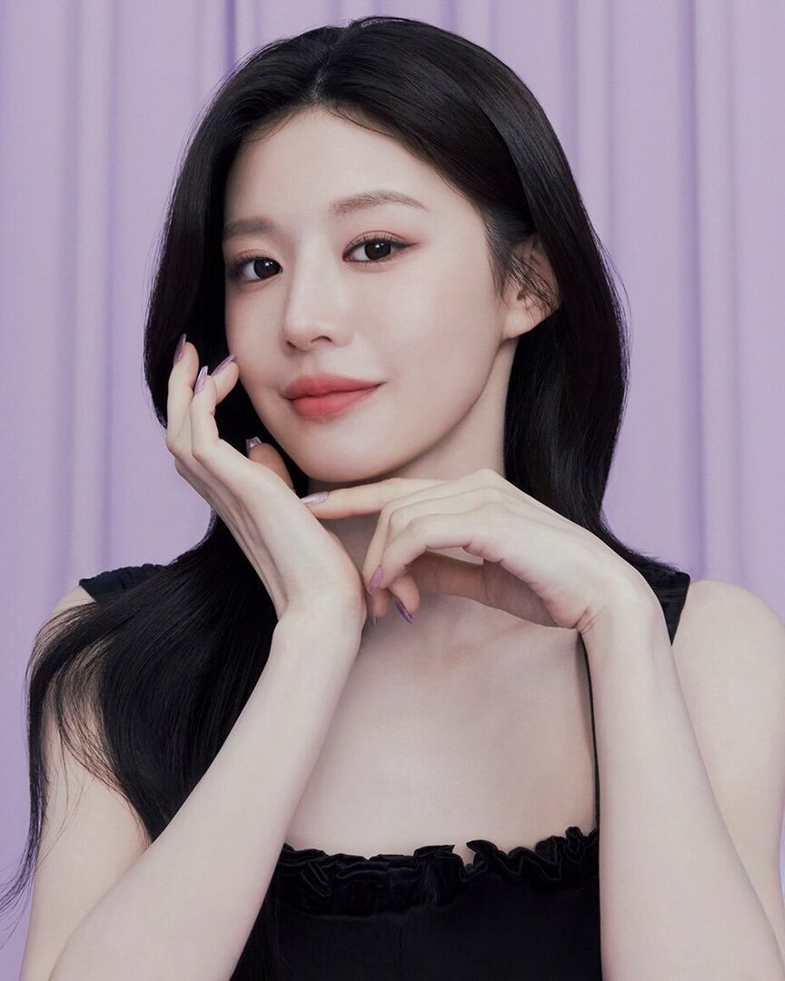 selfolssi ♤ tweet media