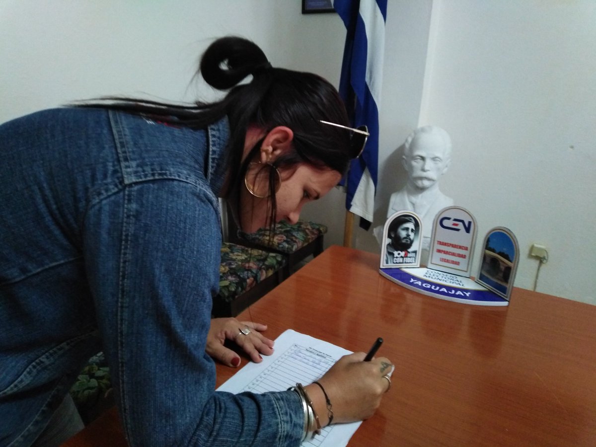 Adela Fernandez tweet media