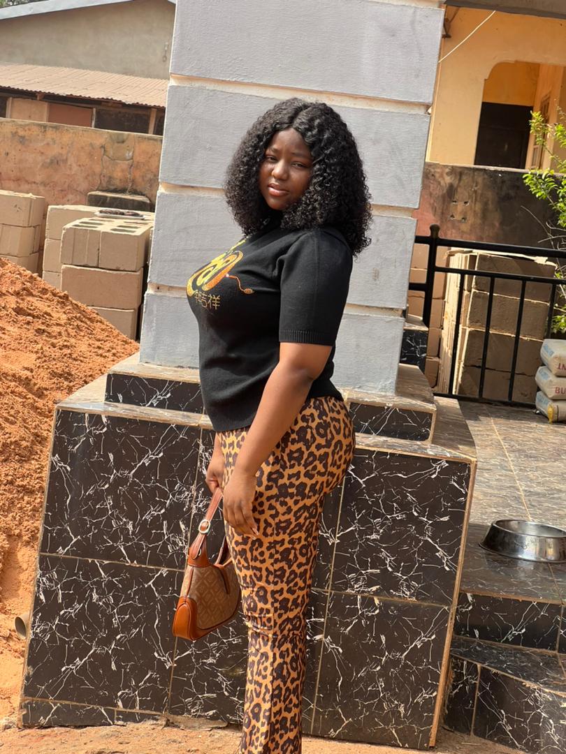 𝓜𝓾𝓷𝓪🥀 tweet media