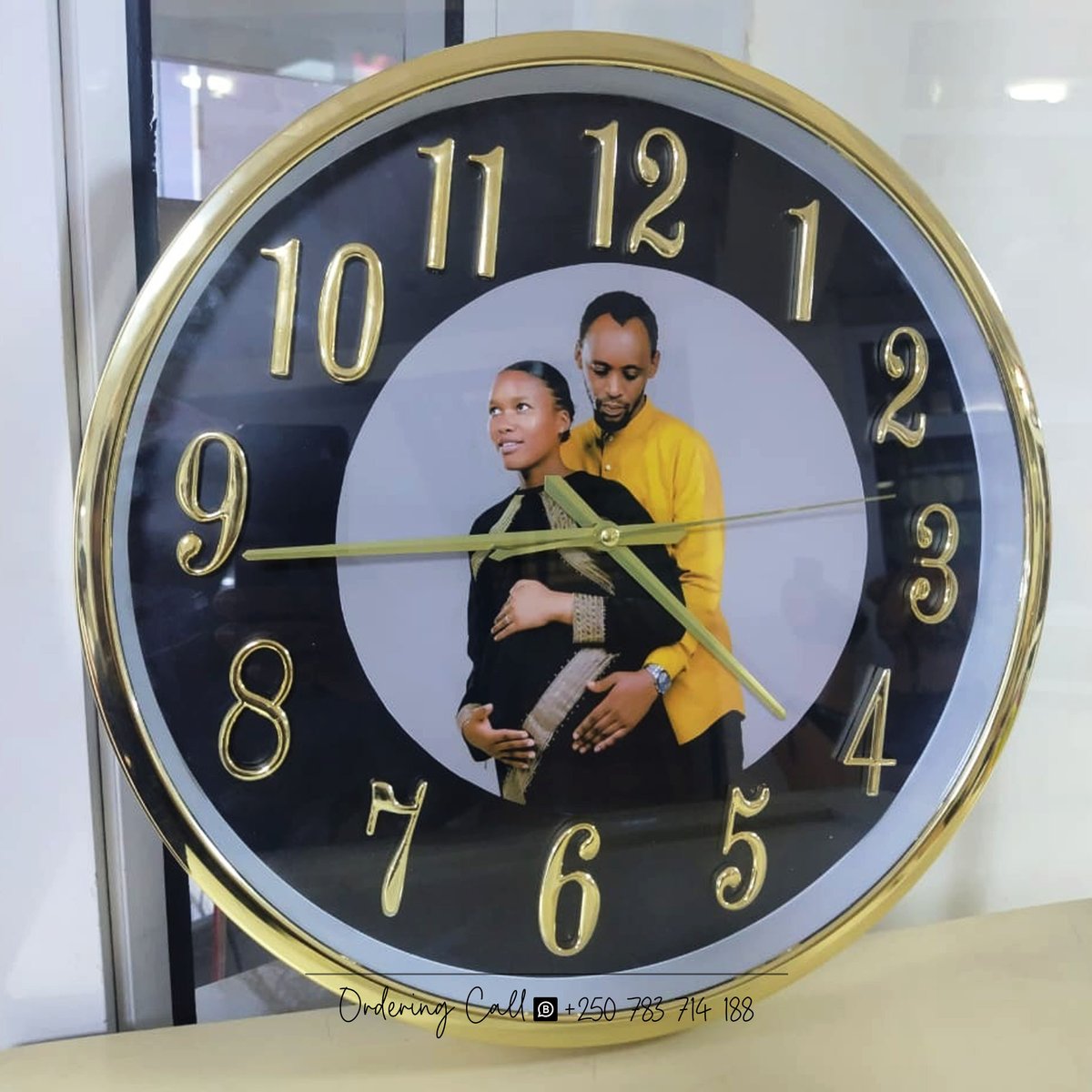 mauricelick's tweet image. Sometimes, all it takes is changing your space hanging wall clock, picture frames, mug, perfect for home and office decor.

Don't forget to like, share, repost, and follow for more. 

#HomeDecor
#WallClock
#CustomWallClock
#Souvenir
#MagicMug
#PersonalizedGift
#LifestyleBrand