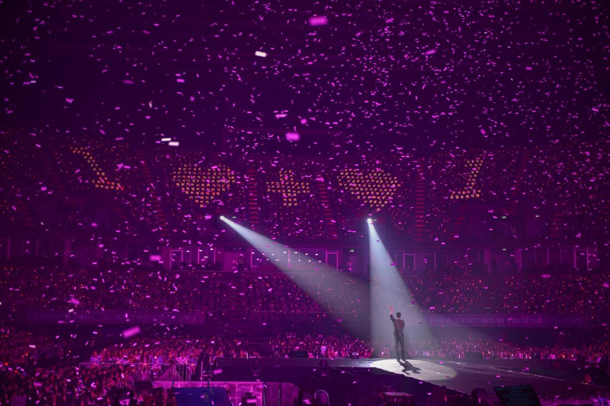 ฮอลลล์ ヅ tweet media