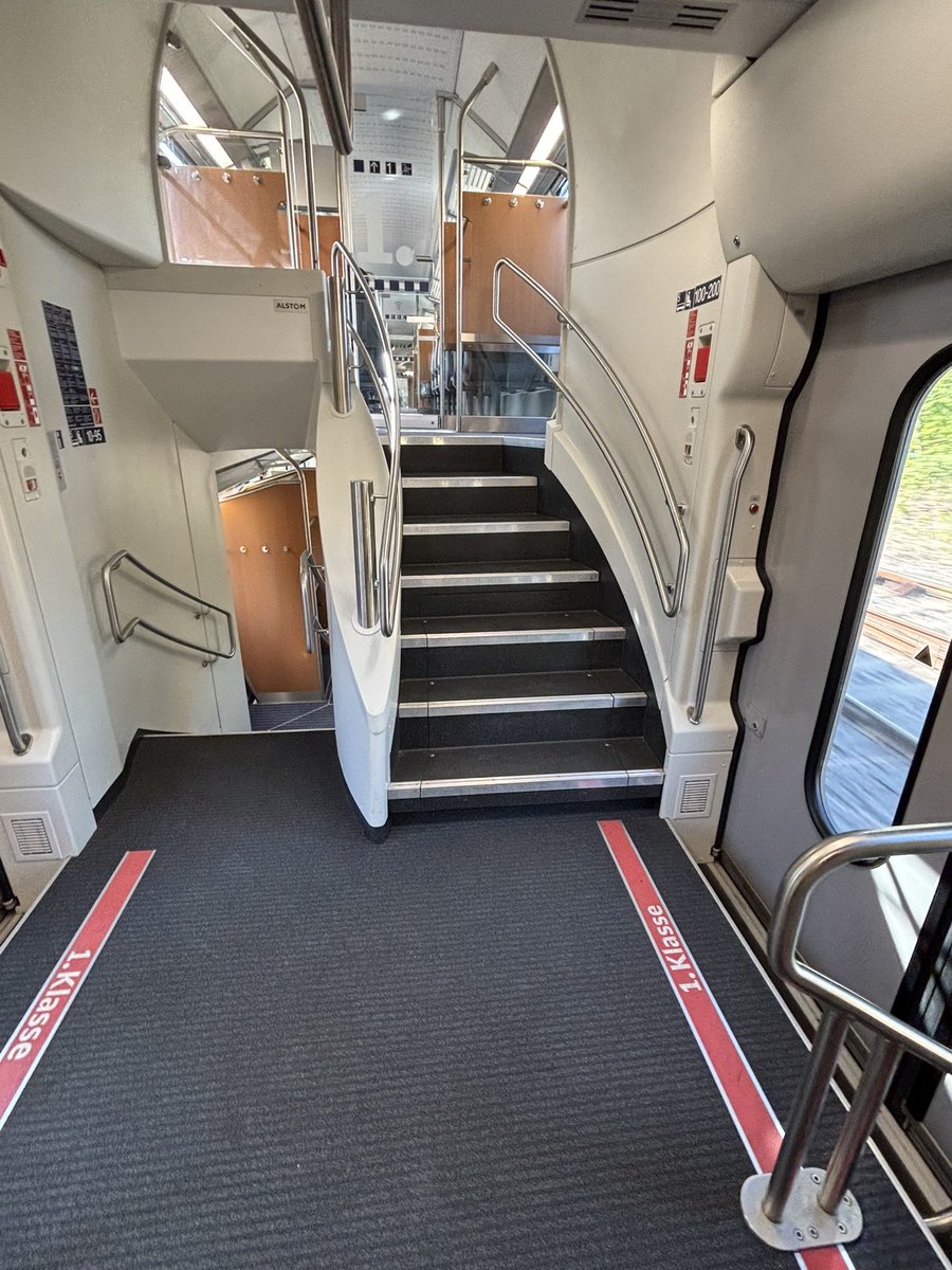 うるち tweet media