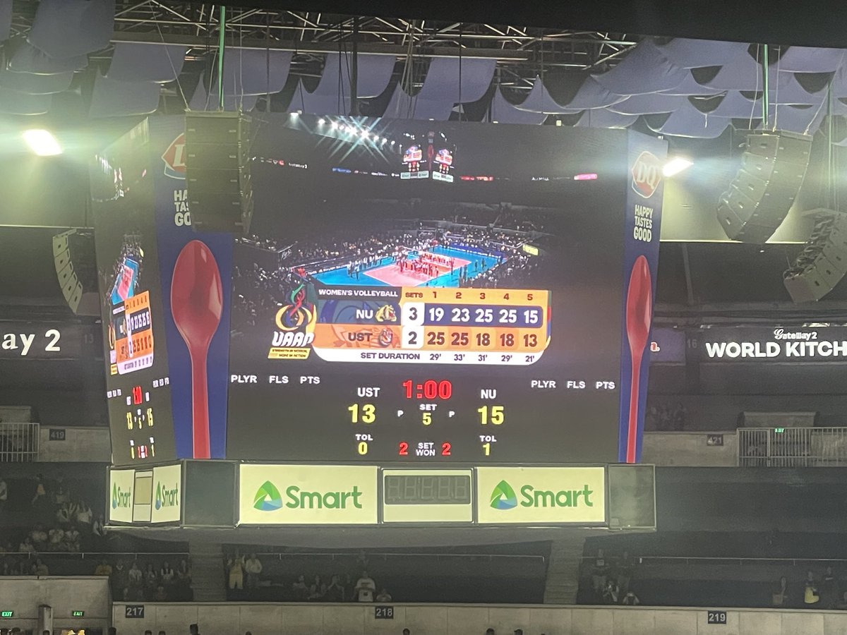 Christopher tweet media