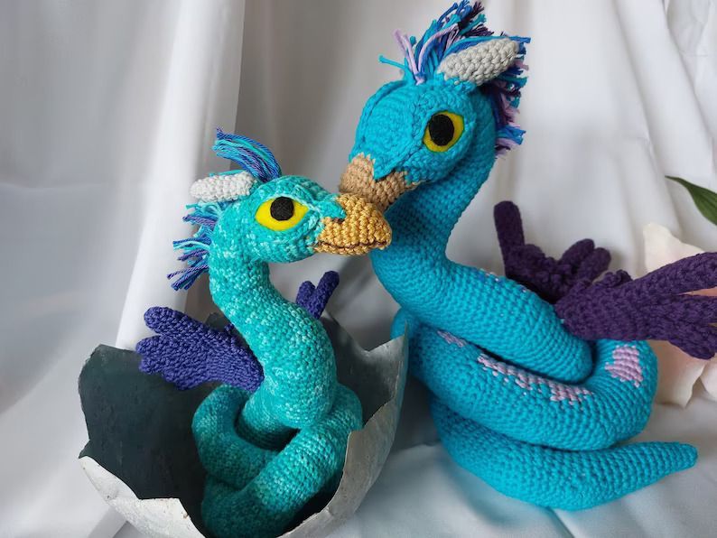 knithacker's tweet image. Crochet a Magical Occamy Amigurumi: 👉 tidd.ly/3vt02Fy - designed by Patricia of Creative Little Square #crochet #amigurumi #etsy #affiliate ✨🔮