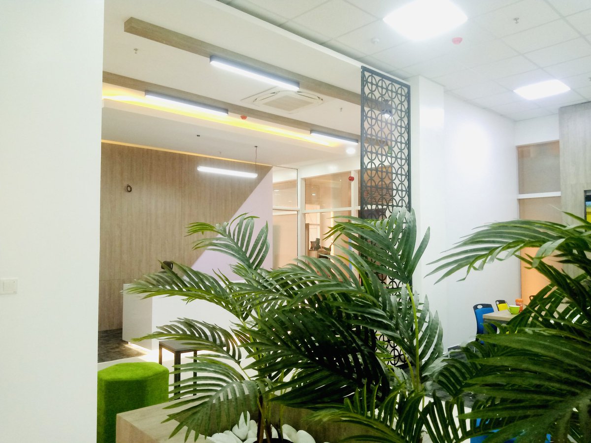 pong_agencies's tweet image. We’ re here for youuuu🤝 Let’s work together 

☎️+250 784 114 225

📍KG 33 Ave, Adarwa Building(Gakinjiro), Gisozi, Kigali, Rwanda

#pongagencies #professional #electrical #kigali #work