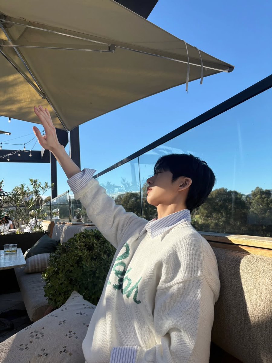 T0FRonq's tweet photo. 오빠… 너무꼴리진마….. https://t.co/GJDbnnEk9o