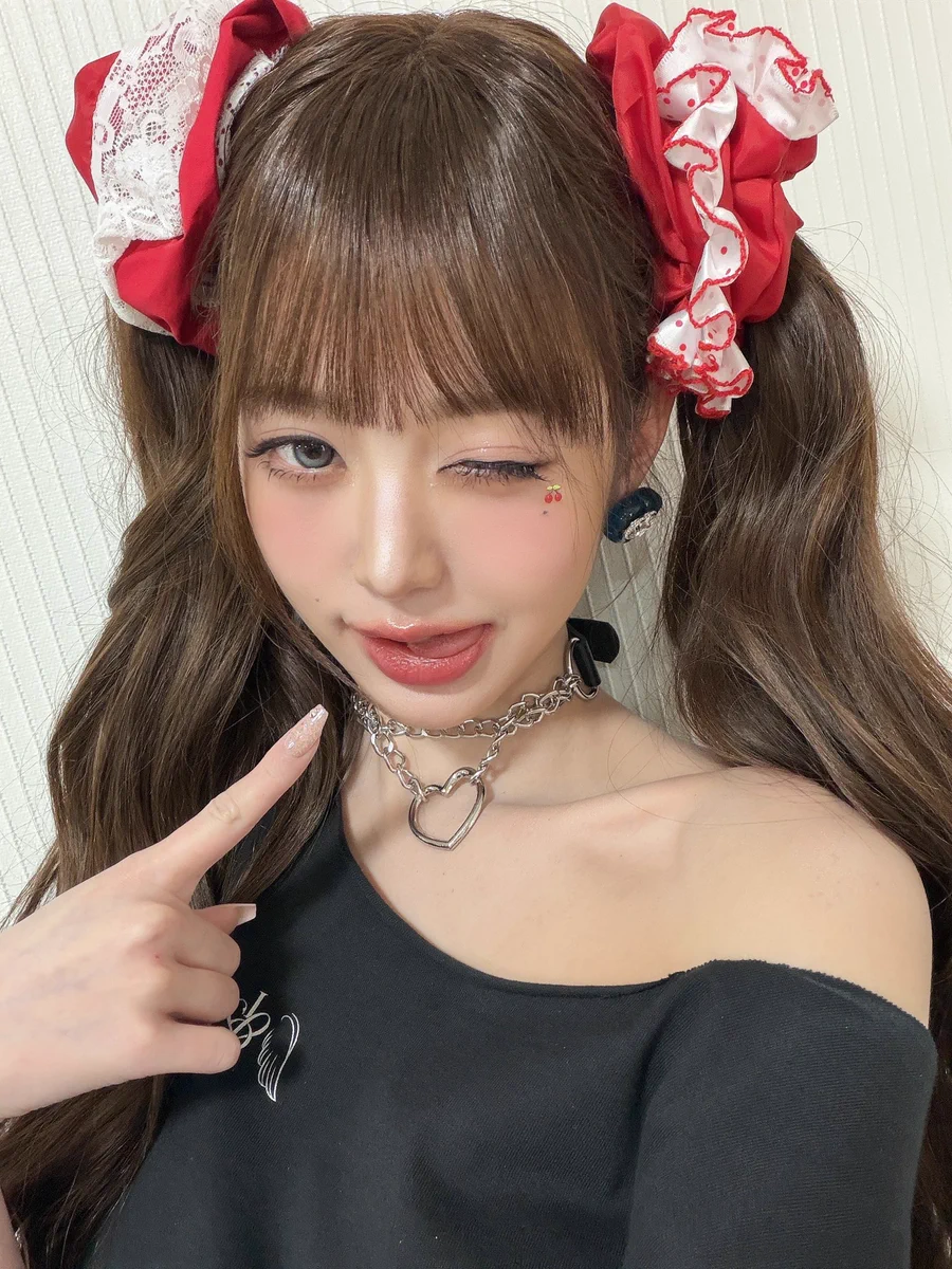 🍛(꒪ཫ꒪)餅￥￥￥ در X: «初めて見た土曜日からずっとツインテール姿