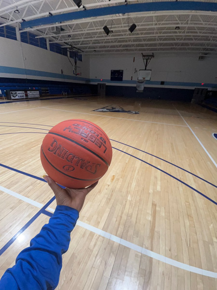SWCC_WBBTX's tweet photo. We're still looking for future Rams. The opportunity is here. Come gain Exposure, Development and Strive in the most competitive NJCAA Region (5) in the nations. 

MUST BE:

⛹🏽‍♀️Competitive 
🧠 Good Grades 
👩‍🎓 Coachable 
🎖️High Integrity 

DM here or @SAVAGEACEGB https://t.co/fhWAFT0DKB
