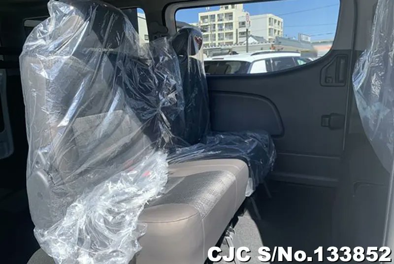 VehiclesGuyana's tweet image. 2026 Pearl Automatic Nissan Caravan
2.4L Petrol For Sale at Vehicles Guyana!

Product Page: japanesevehicles.gy/car-detail/nis…

WhatsApp: wa.me/818010096000
Vehicles: vehicles.com.gy

#vehicles #GUYANA #Tanzania #Jamaica