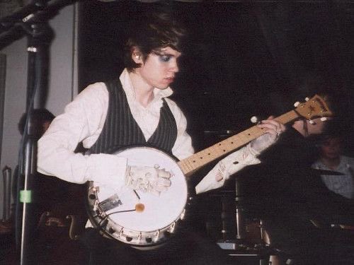 oddly specific ryan tweet media