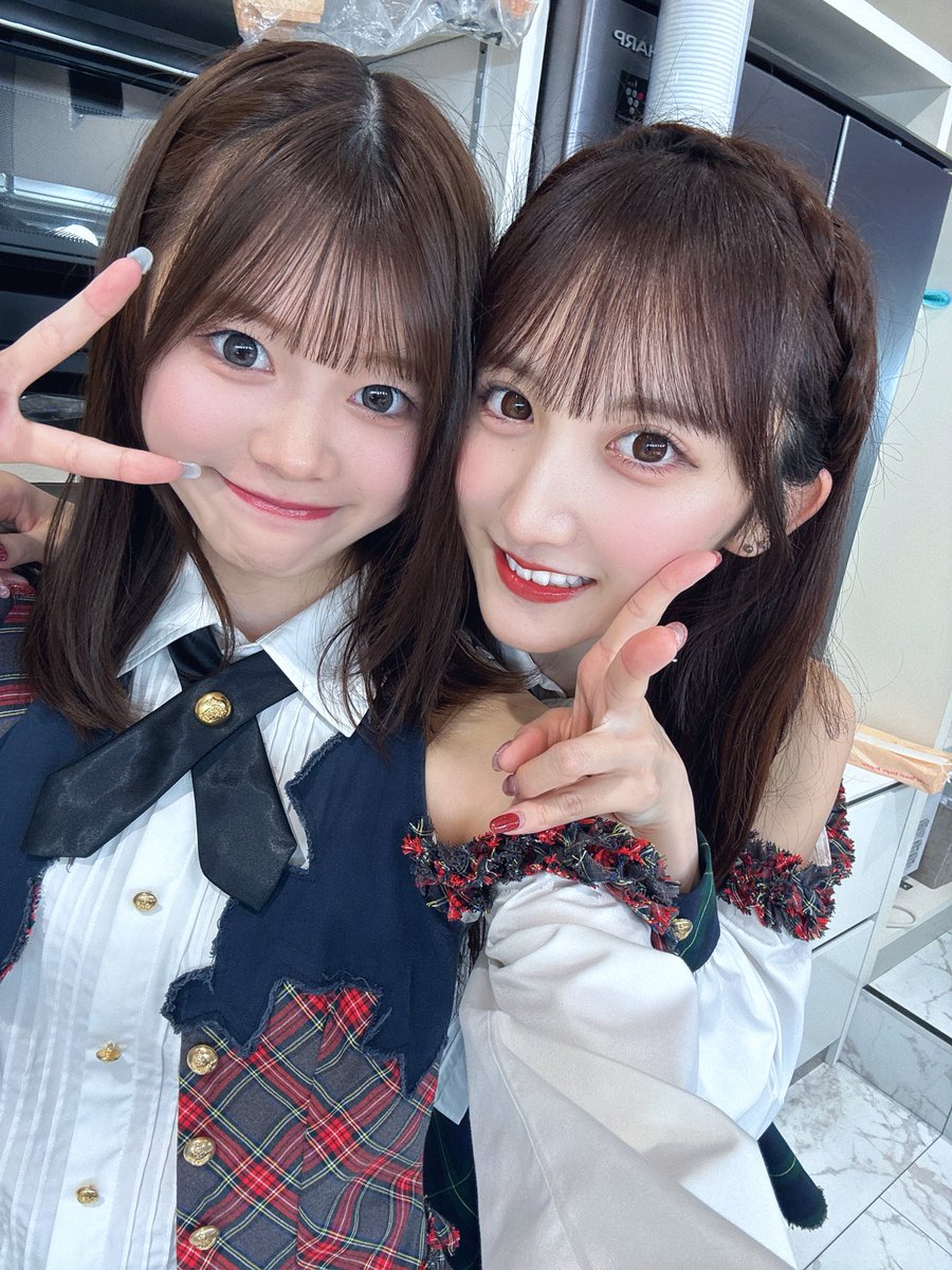 RESET公演 ありがとうございました〜

今日は同期が1人！！

あとは、劇場のサイネージでは公開してない私のMBTIがついに😏

そしてやらかしエピソード話したよ〜

今日も楽しかった〜

おやすみなさーいねないけど