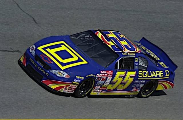 row_racing's tweet image. Bobby Hamilton - (4/22/2001)
#Talladega500 🏁
#TalladegaSuperspeedway 
#GoneButNotForgotten