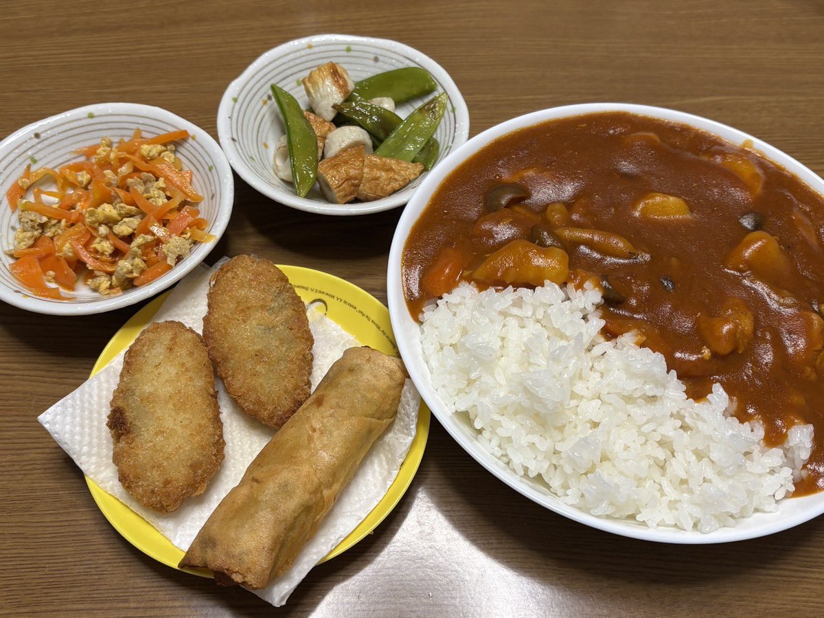 fusetaku2018's tweet photo. 本日もご来店、ありがとうございました🙇‍♂️

しばらくの間、自宅で腹筋やストレッチをしていましたが、久しぶりにジムでストレッチ、腹筋、ランニングです😌
今日はちょっとだけ速く走れた気がします✨

晩御飯は、ハヤシライス大盛りです🍛
お腹すいたから、しっかり食べよ🥹 https://t.co/HF3nB7zVKk