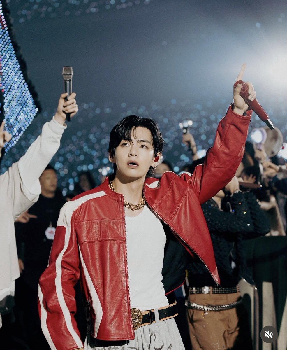 ally⁷ ♡ ⦿ ☰ ☲ tweet media