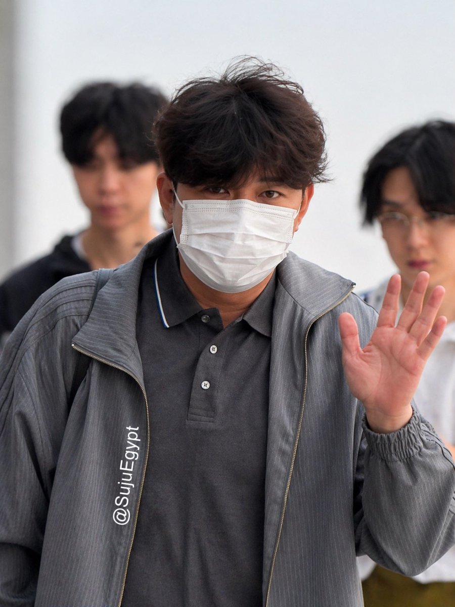 SujuEgypt's tweet photo. #Shindong at Cairo International Airport, in his way back to Korea ✈️

We hope you had a great work trip and hope to see you again in Egypt 🥹💙🇪🇬

@SJofficial @ShinsFriends 
#SujuEgypt #EgyptianELF
#우리는_언제나_기다릴게요 #신동 https://t.co/wHsBySXahi