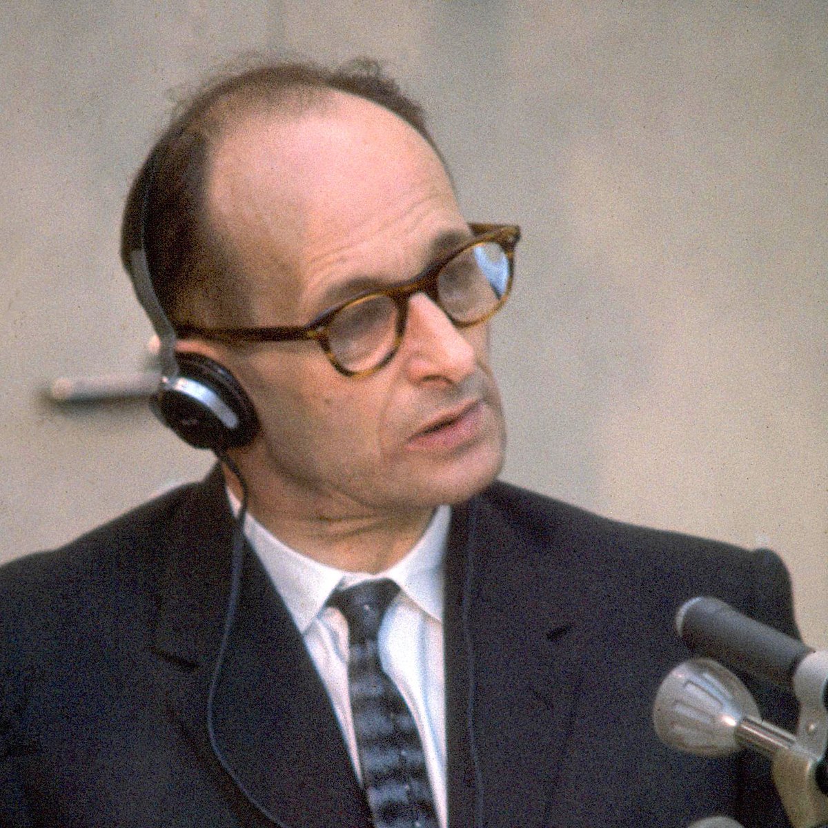 تنسی‌تاکسیدو  tweet media