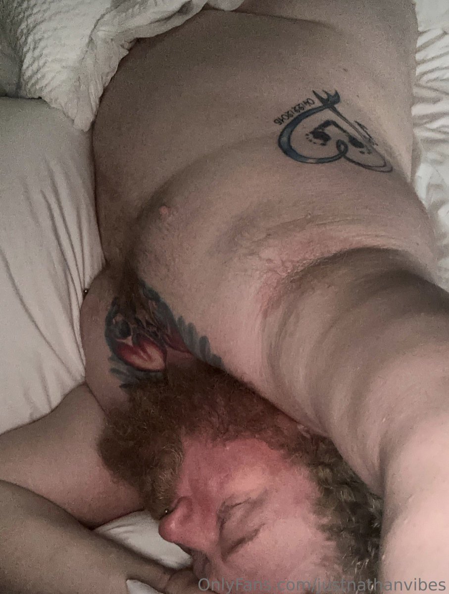 justnathanvibes's tweet photo. I’m over today, time to go home and start again tomorrow lmao #ofguy #onlyfans https://t.co/Rj1zsfRLWN