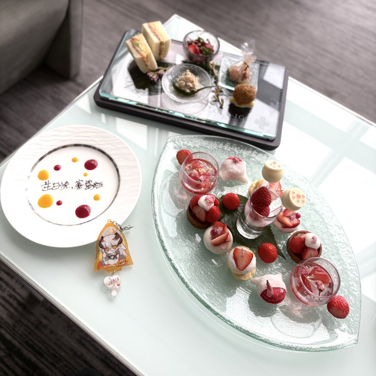 𝑚𝑖 tweet media