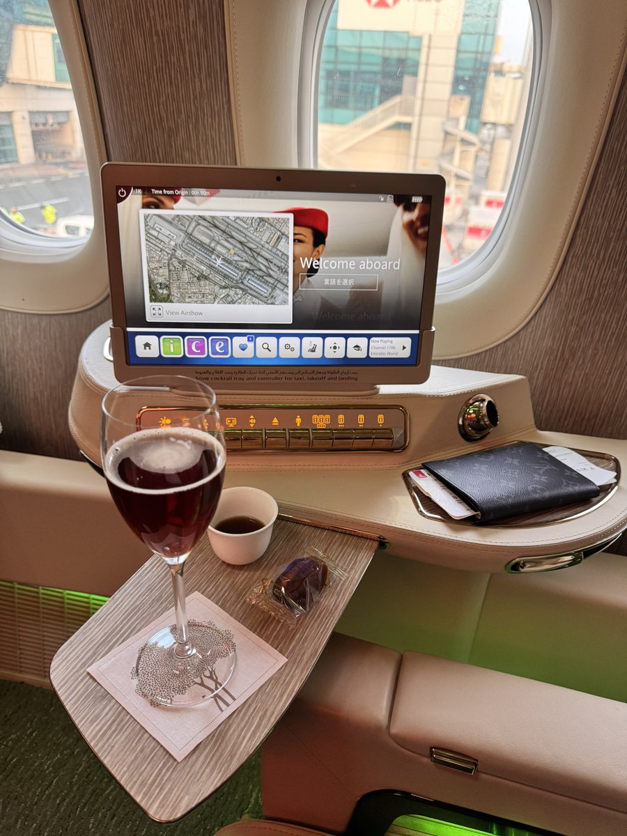 DanieleBKK's tweet image. A really great experience with the „Gamechanger“ from Emirates 🤩

It’s really a Gamechanger‼️

#dubai #abudhabi #emirates #vae #qatar #doha #oman #thailand #bangkok #singapore #shanghai #hongkong #tokyo
