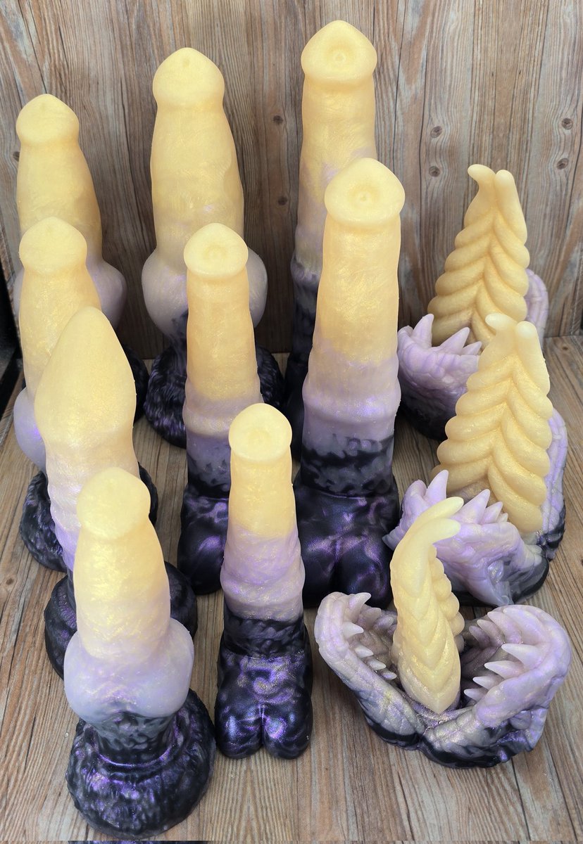 Wandering Bard Toys *Customs Open* tweet media