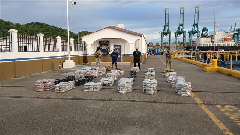 Joint Interagency Task Force South tweet media
