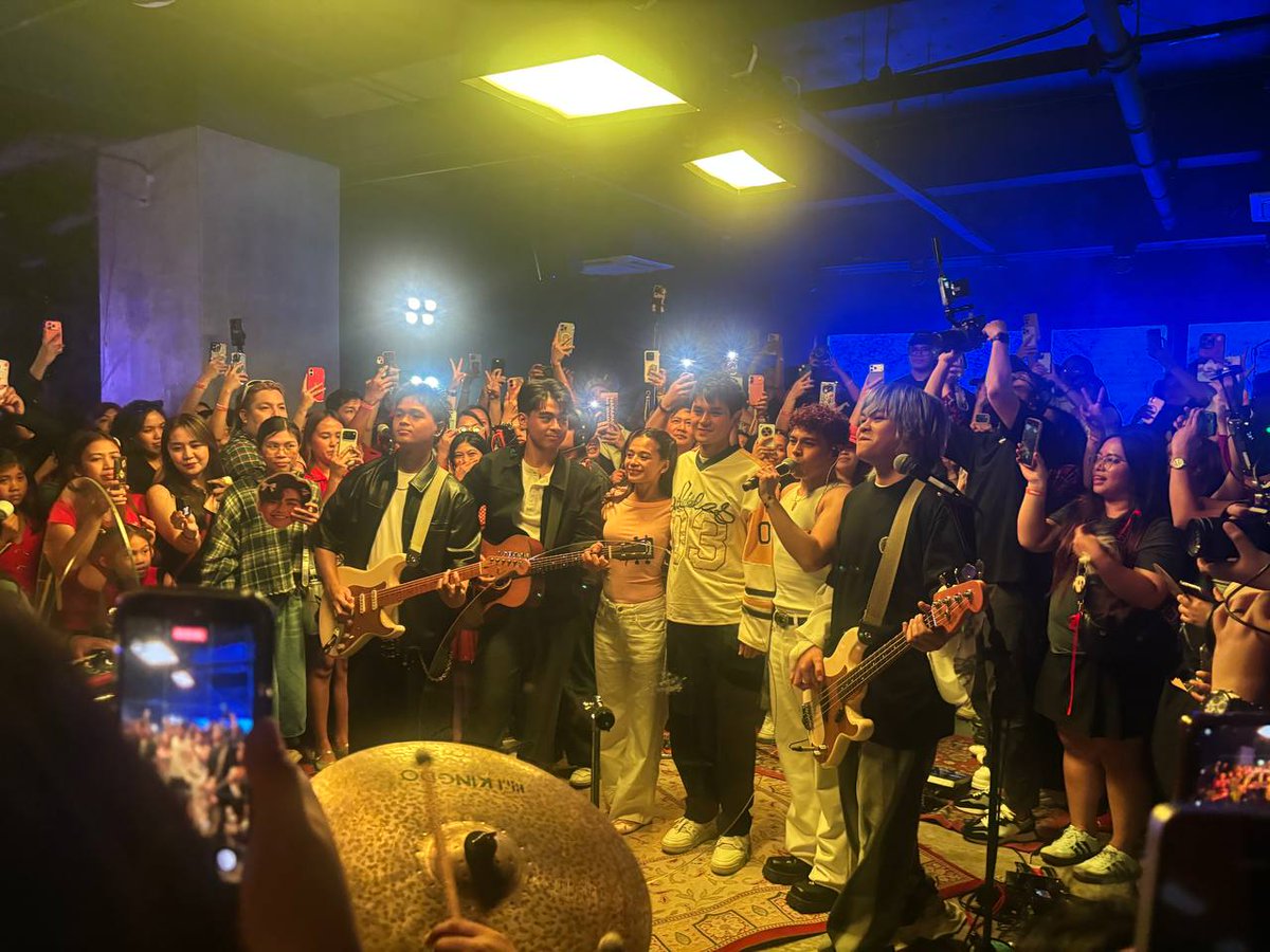 PULP Magazine tweet media