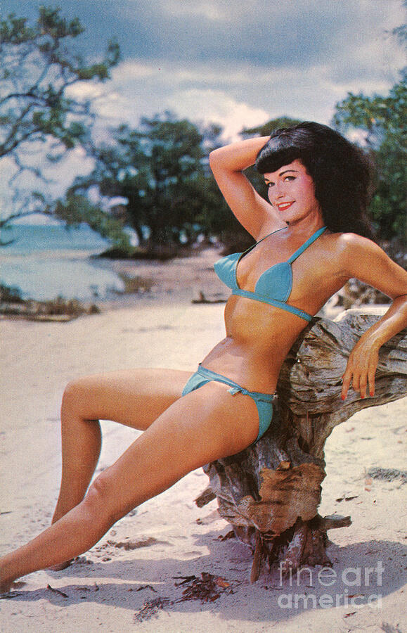 karenshane63's tweet image. #Botd #BettiePage