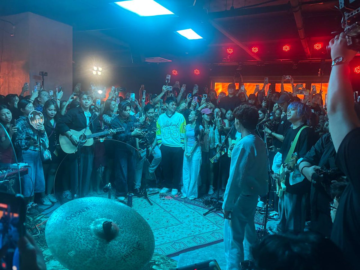 PULP Magazine tweet media