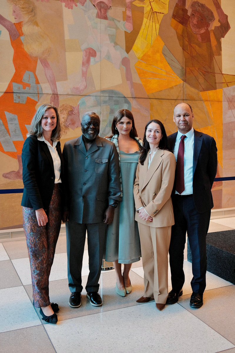 KingdomNL_UN's tweet photo. #KingdomNL was honored to join @Denmark_UN @LiberiamissioUn @UKUN_NewYork &amp; UNHCR in launching an exhibition by Goodwill Amb. Helena Christensen. 

We honour the courage and resilience of Sudanese refugee women. We continue to advocate for protection, peace and justice in Sudan. https://t.co/AayBXvlZNu