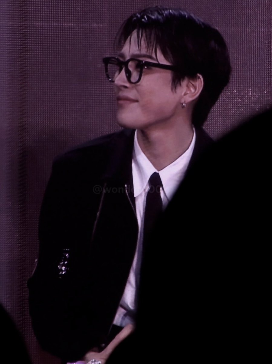 khj pics ✦ tweet media