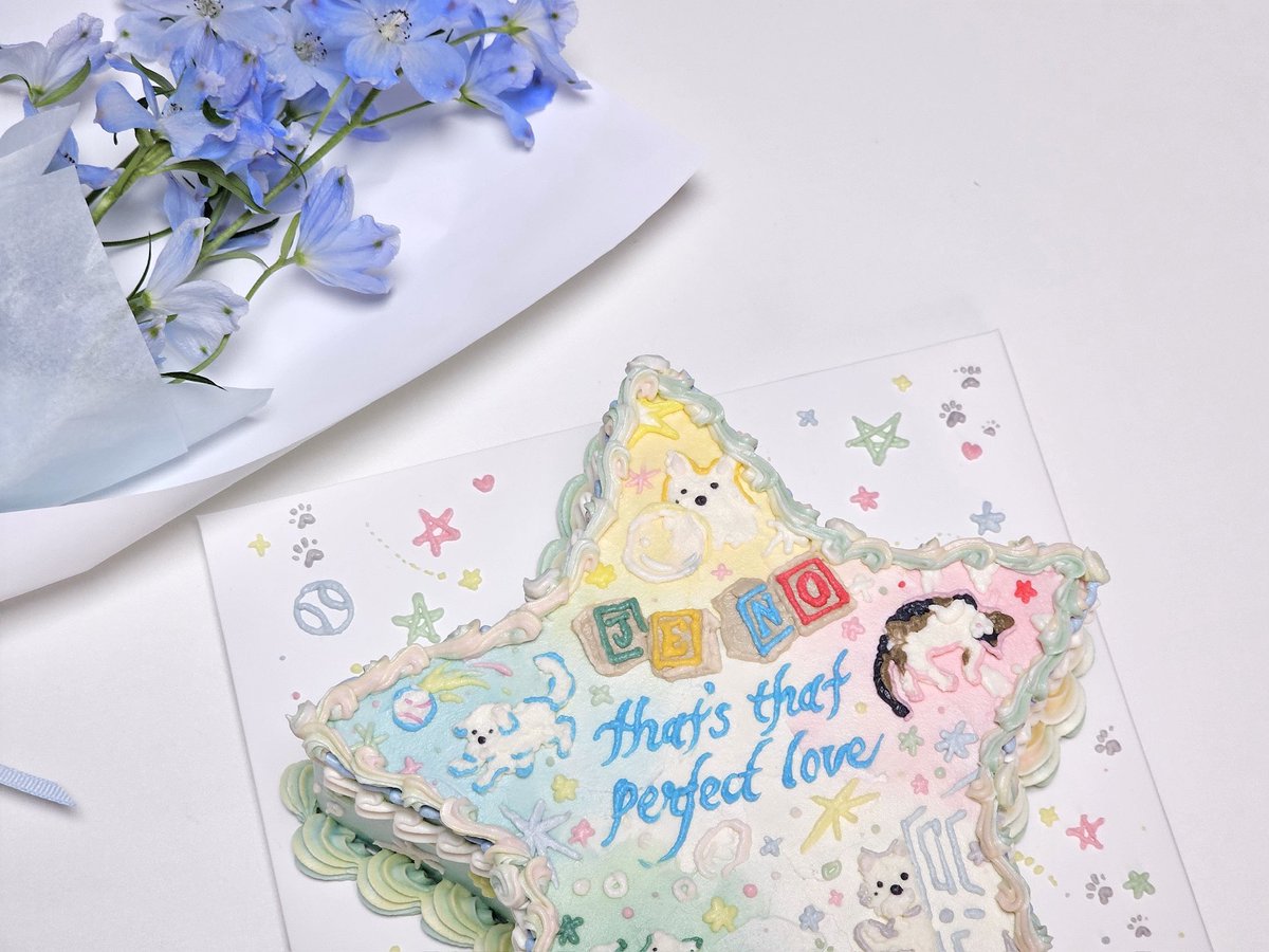 햅삐 ¨̮⋆* tweet media