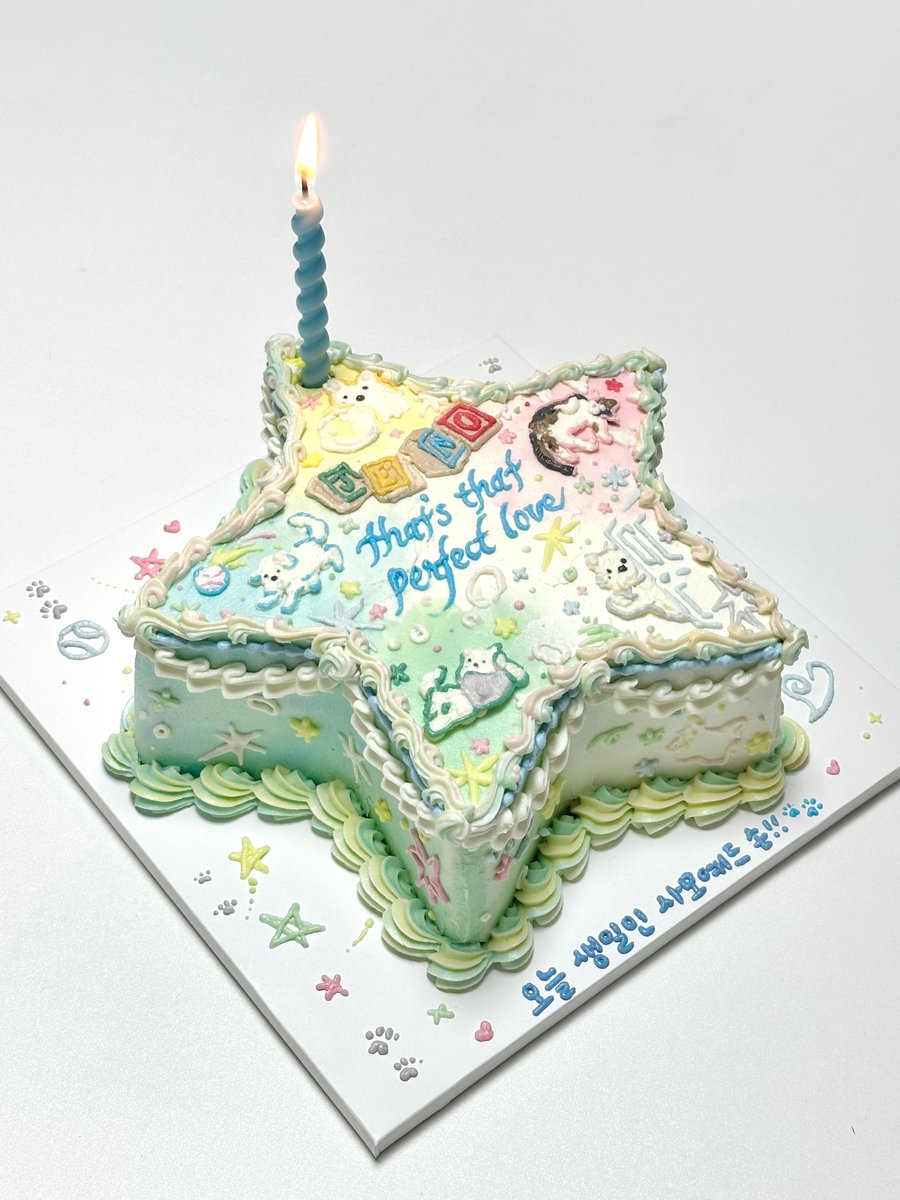 햅삐 ¨̮⋆* tweet media